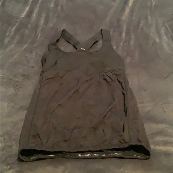 Black lululemon tank top - Picture 1 of 2